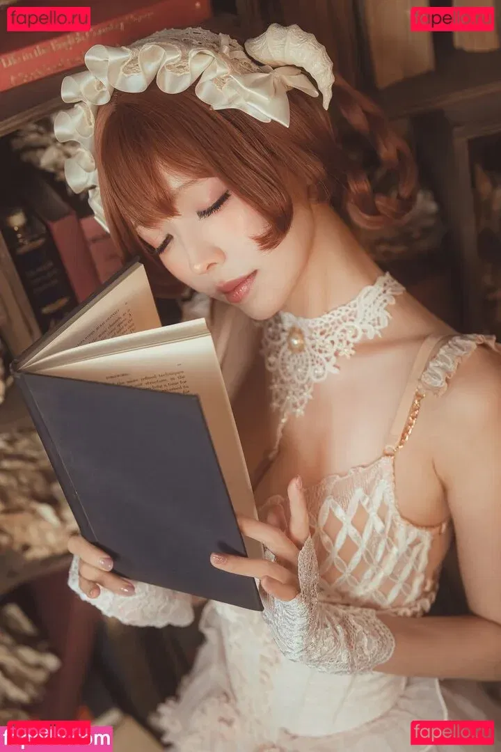 eeelyeee Onlyfans Photo Gallery 