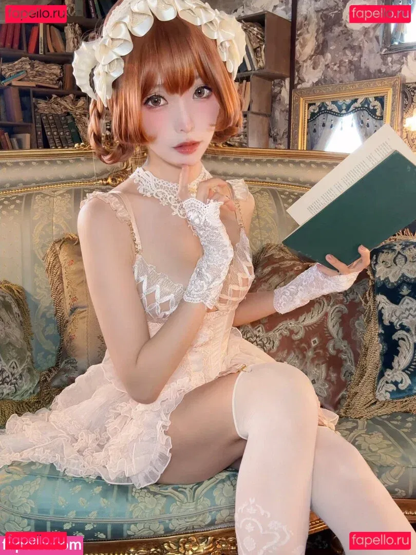 eeelyeee Onlyfans Photo Gallery 