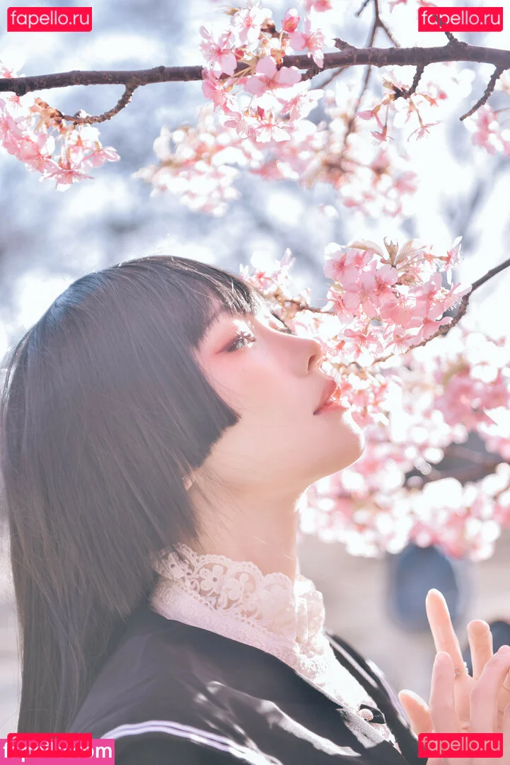 eeelyeee Onlyfans Photo Gallery 