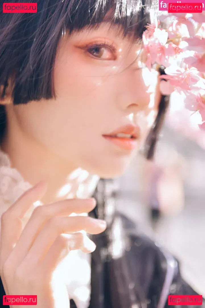 eeelyeee Onlyfans Photo Gallery 