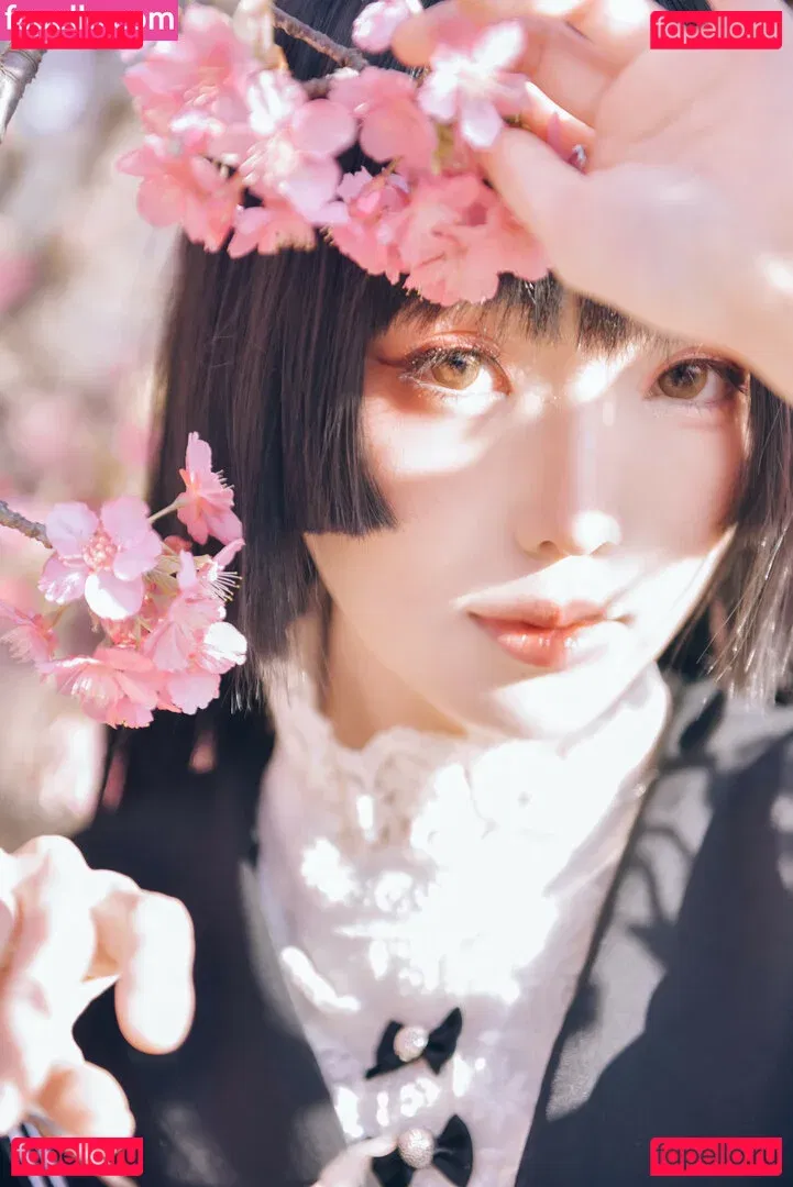 eeelyeee Onlyfans Photo Gallery 