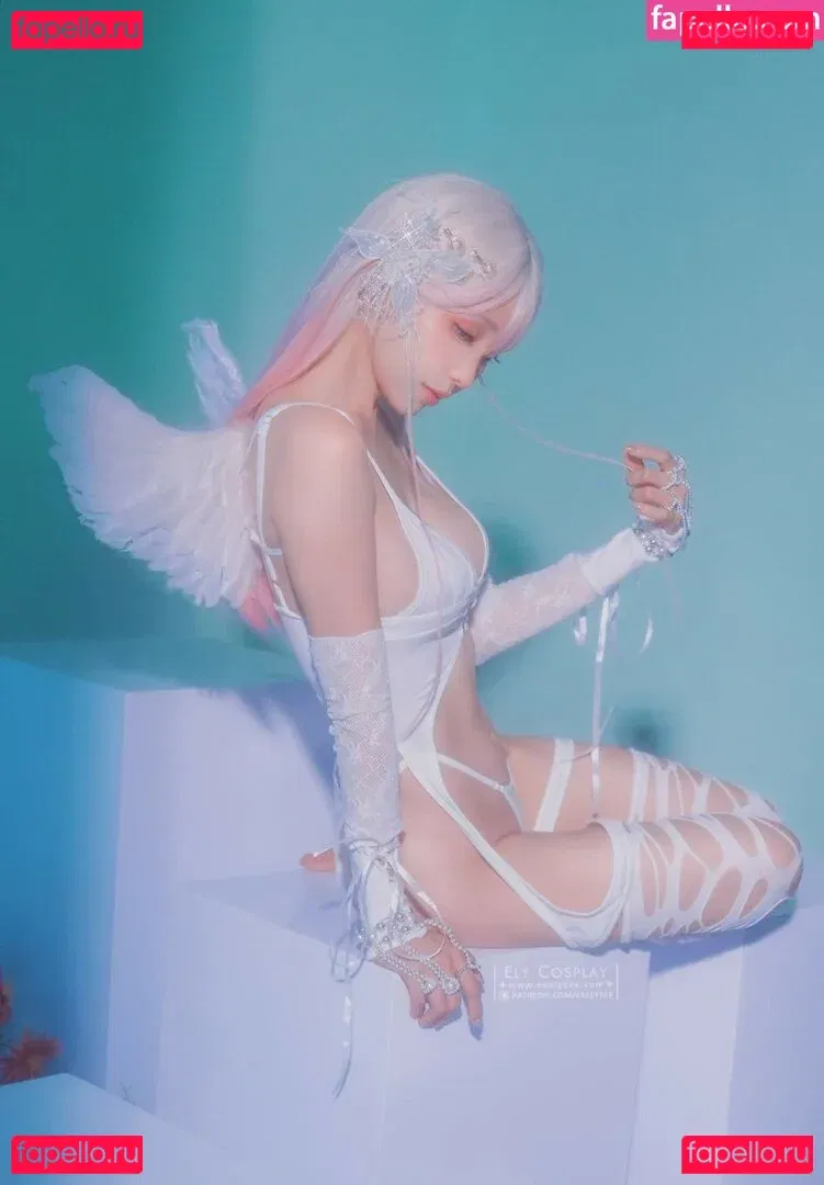 eeelyeee Onlyfans Photo Gallery 