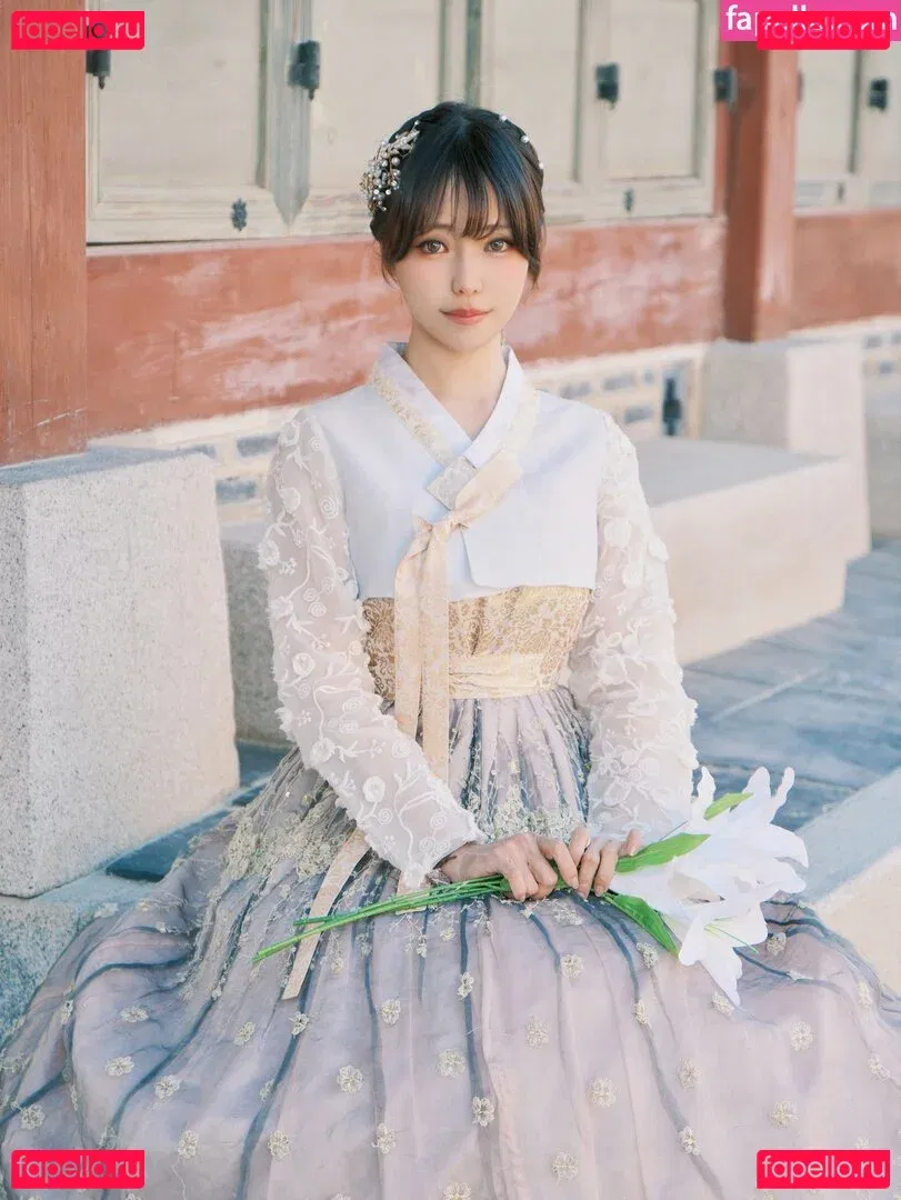 eeelyeee Onlyfans Photo Gallery 