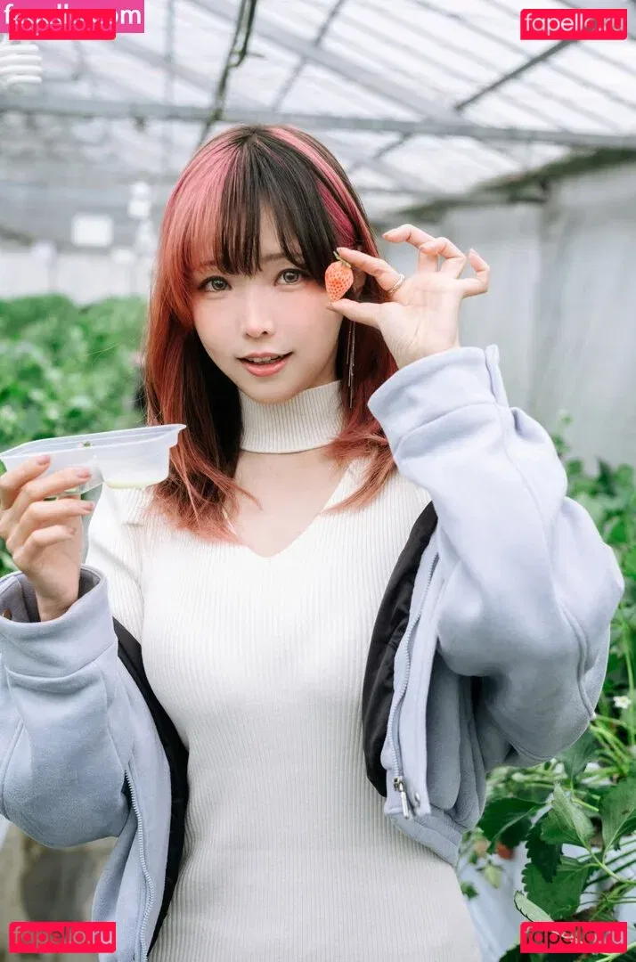 eeelyeee Onlyfans Photo Gallery 