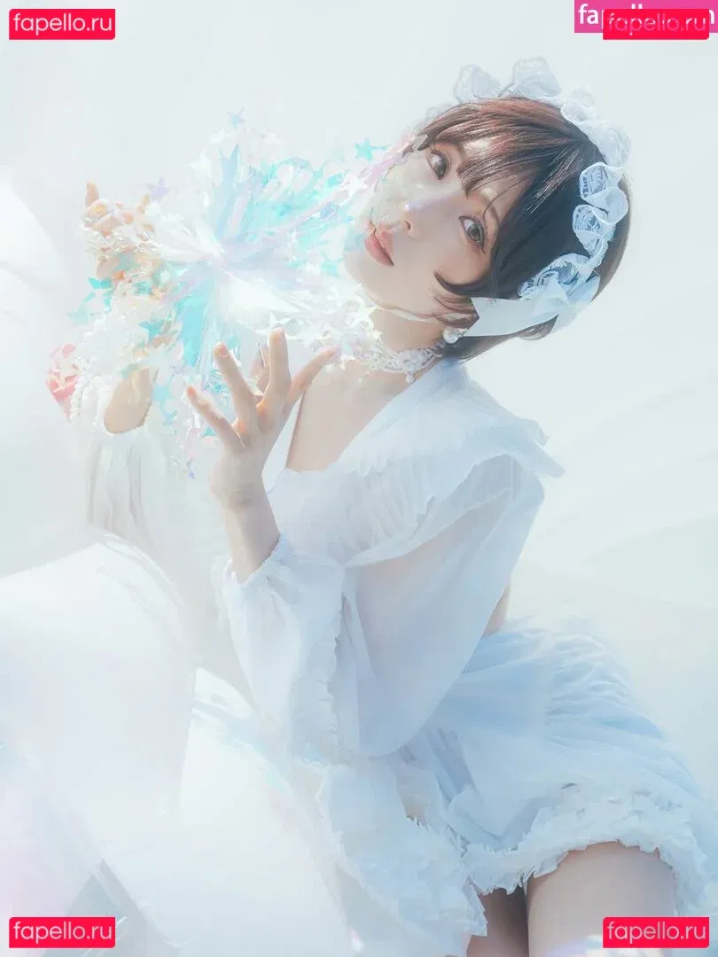 eeelyeee Onlyfans Photo Gallery 