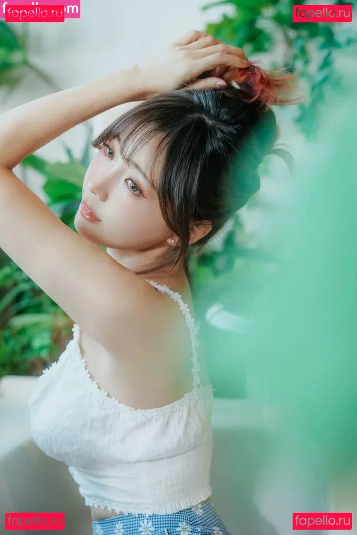 eeelyeee Onlyfans Photo Gallery 