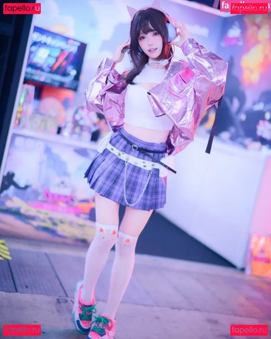 eeelyeee Onlyfans Photo Gallery 