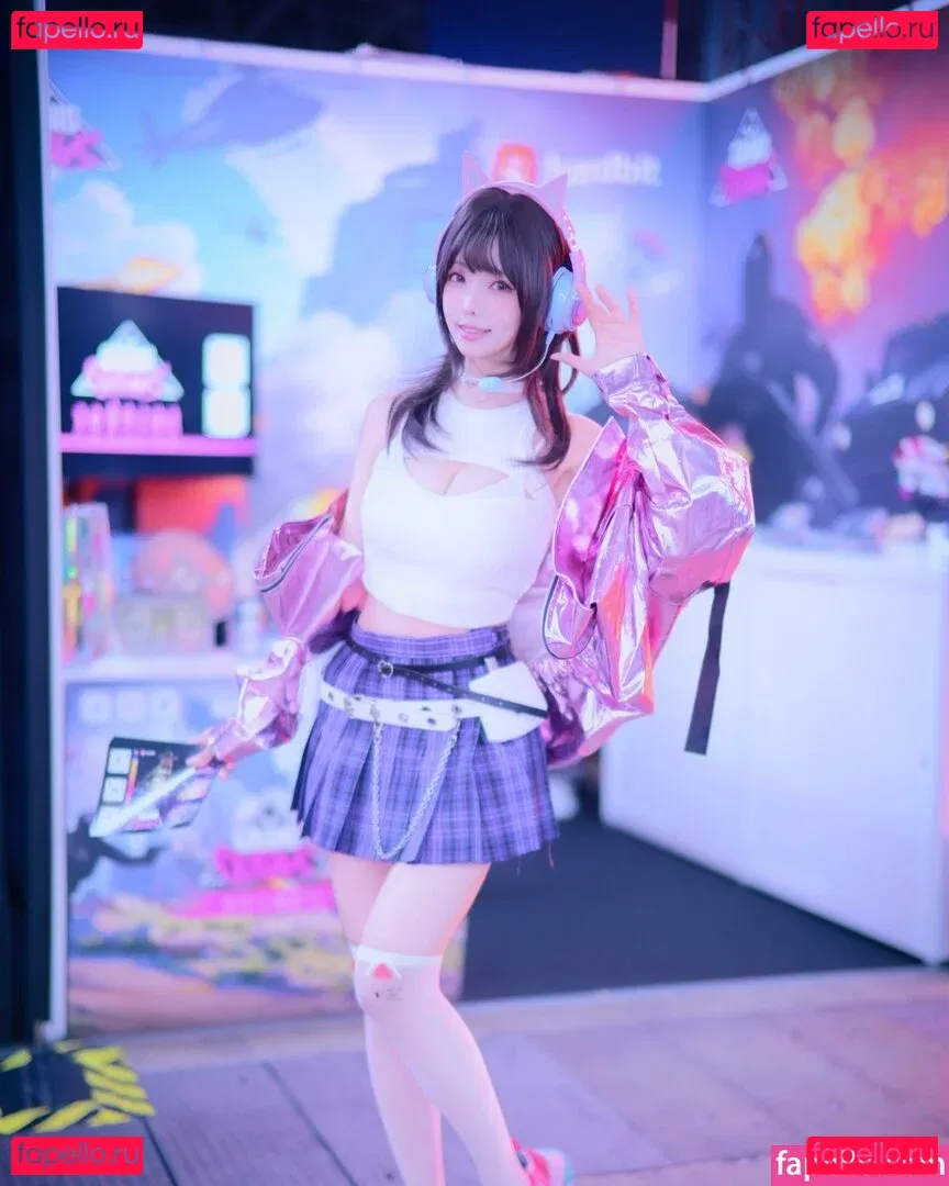 eeelyeee Onlyfans Photo Gallery 