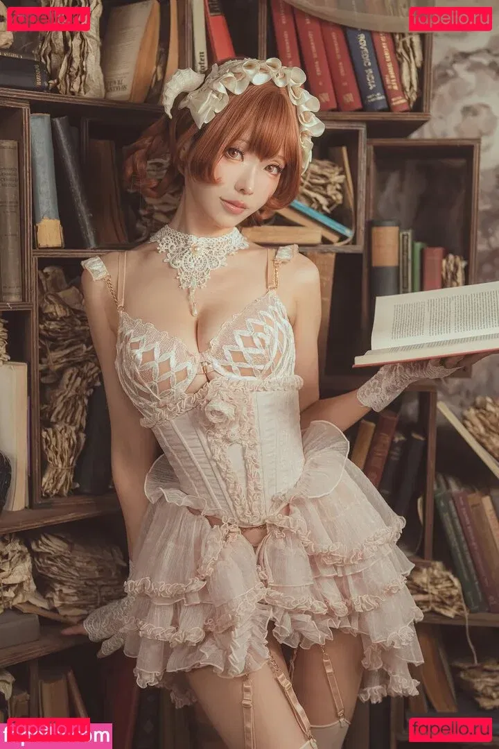 eeelyeee Onlyfans Photo Gallery 