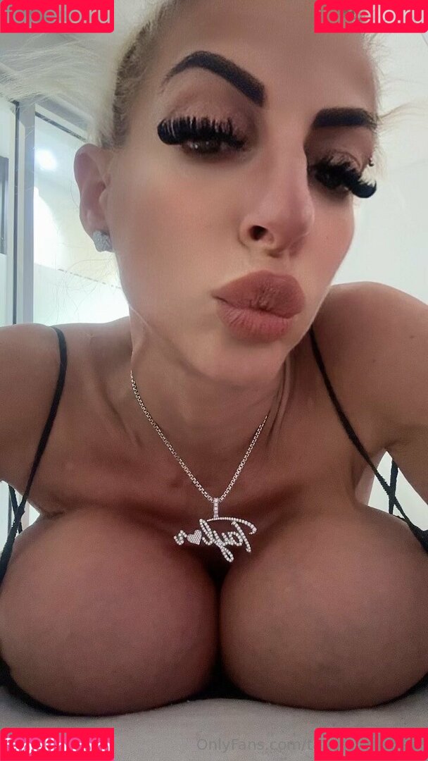 taystevensfree Onlyfans Photo Gallery 