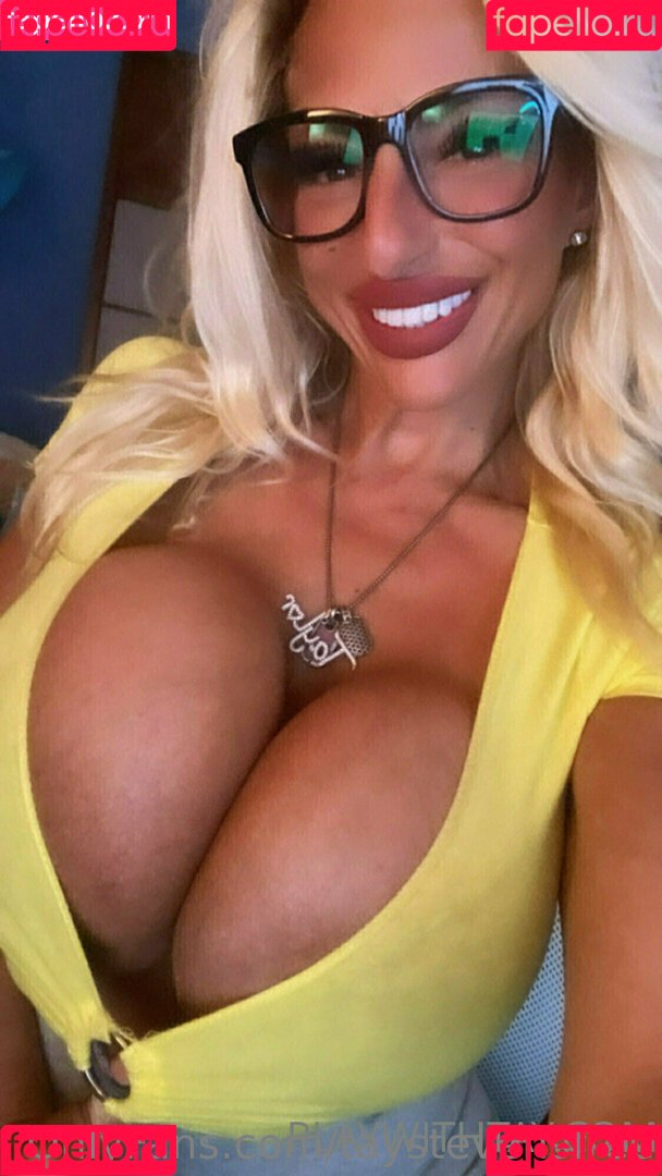 taystevensfree Onlyfans Photo Gallery 