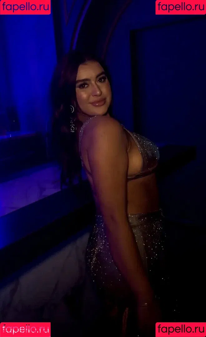 Kalani Hilliker Onlyfans Photo Gallery 