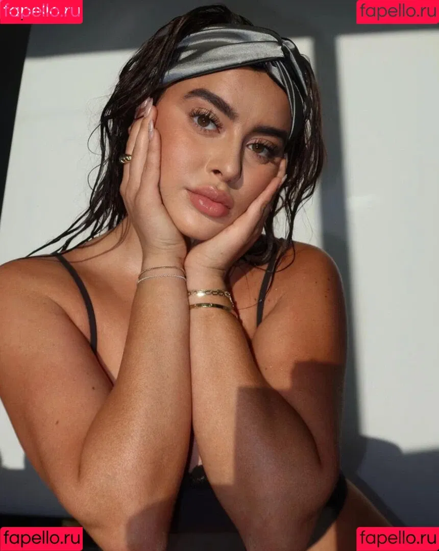 Kalani Hilliker Onlyfans Photo Gallery 