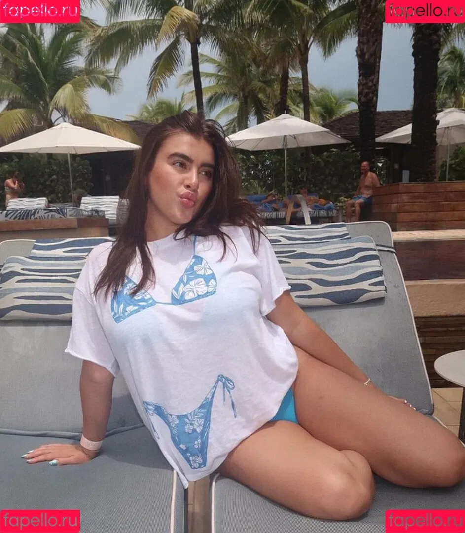 Kalani Hilliker Onlyfans Photo Gallery 