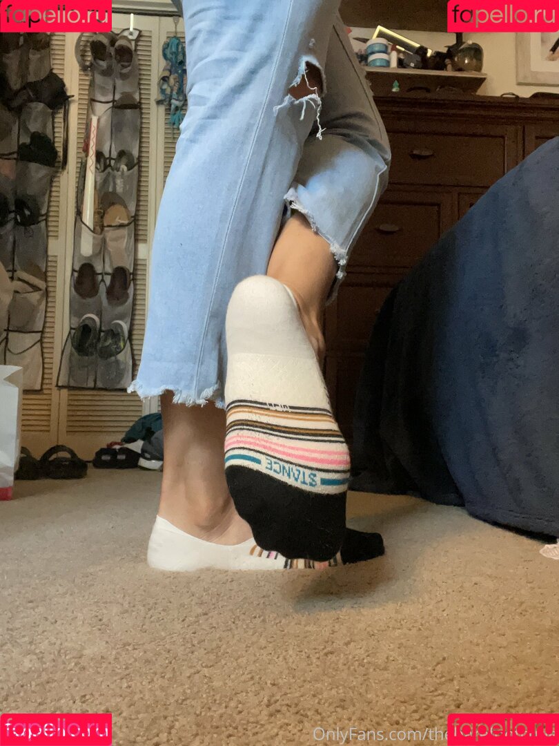 thebarefootcutie Onlyfans Photo Gallery 