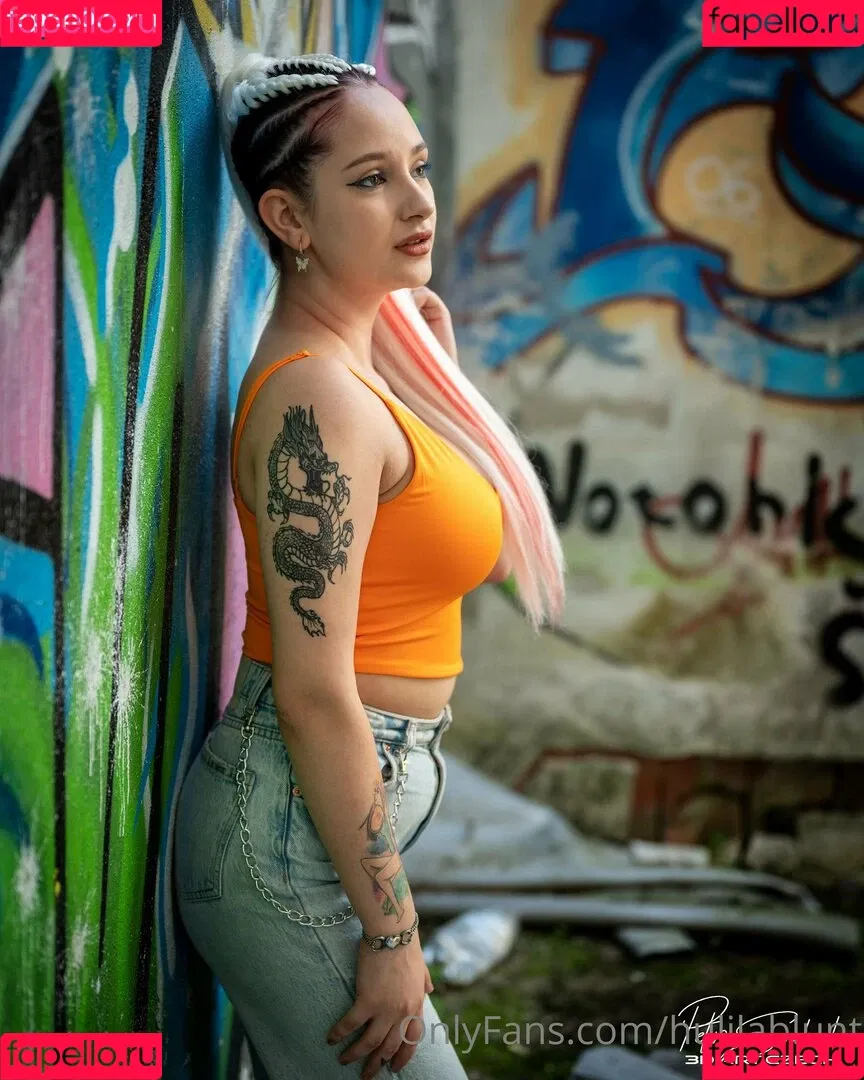 hulilablunt Onlyfans Photo Gallery 