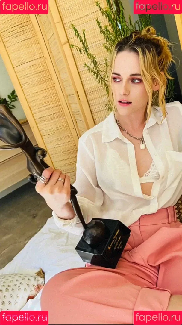 Kristen Stewart Onlyfans Photo Gallery 