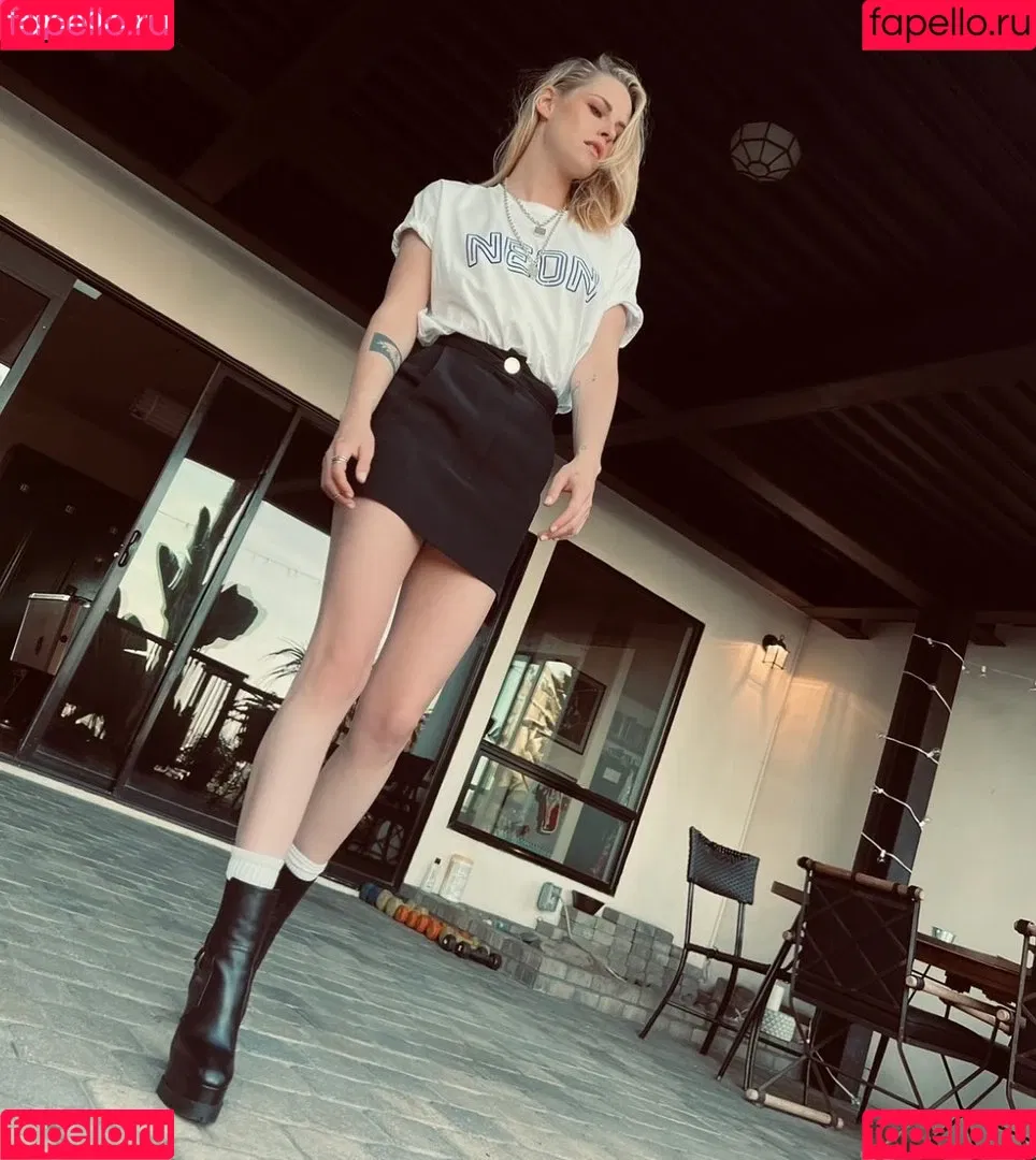 Kristen Stewart Onlyfans Photo Gallery 