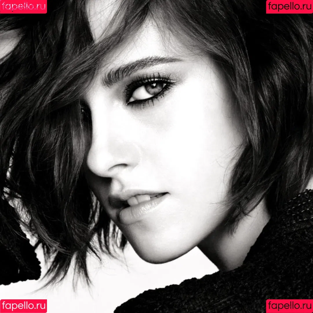 Kristen Stewart Onlyfans Photo Gallery 