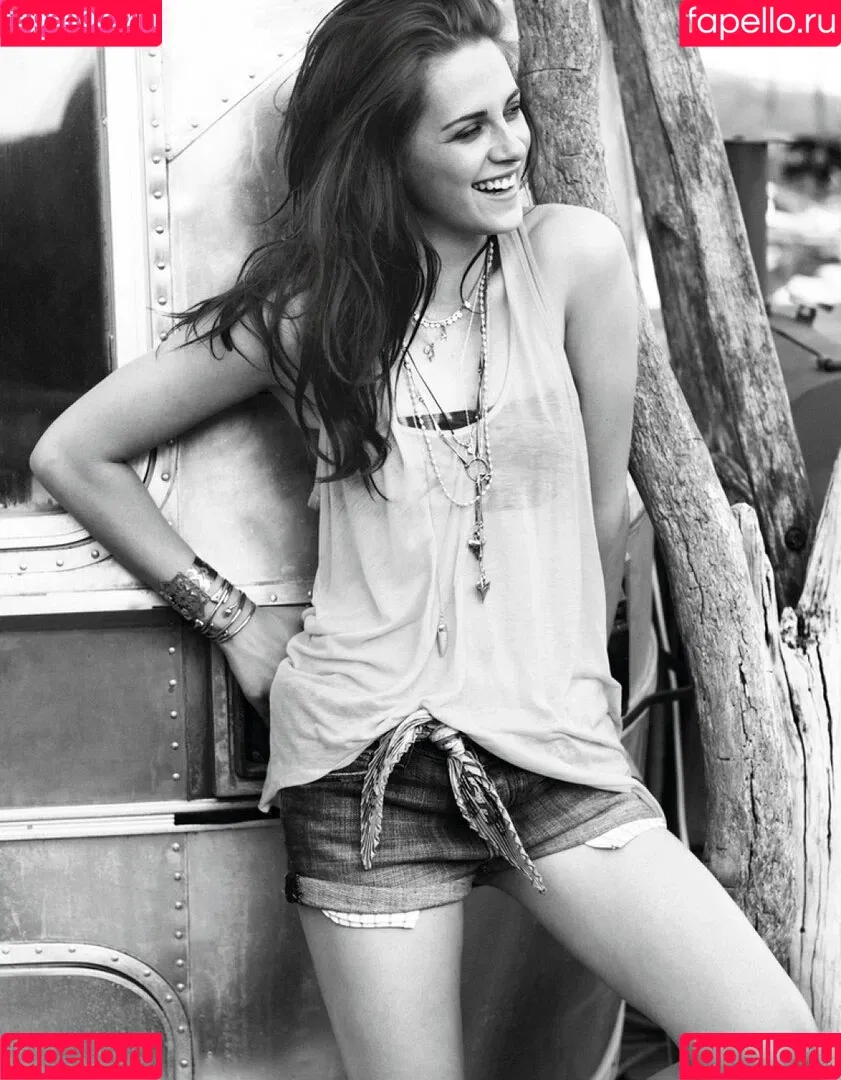 Kristen Stewart Onlyfans Photo Gallery 