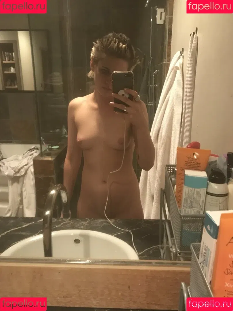 Kristen Stewart Onlyfans Photo Gallery 