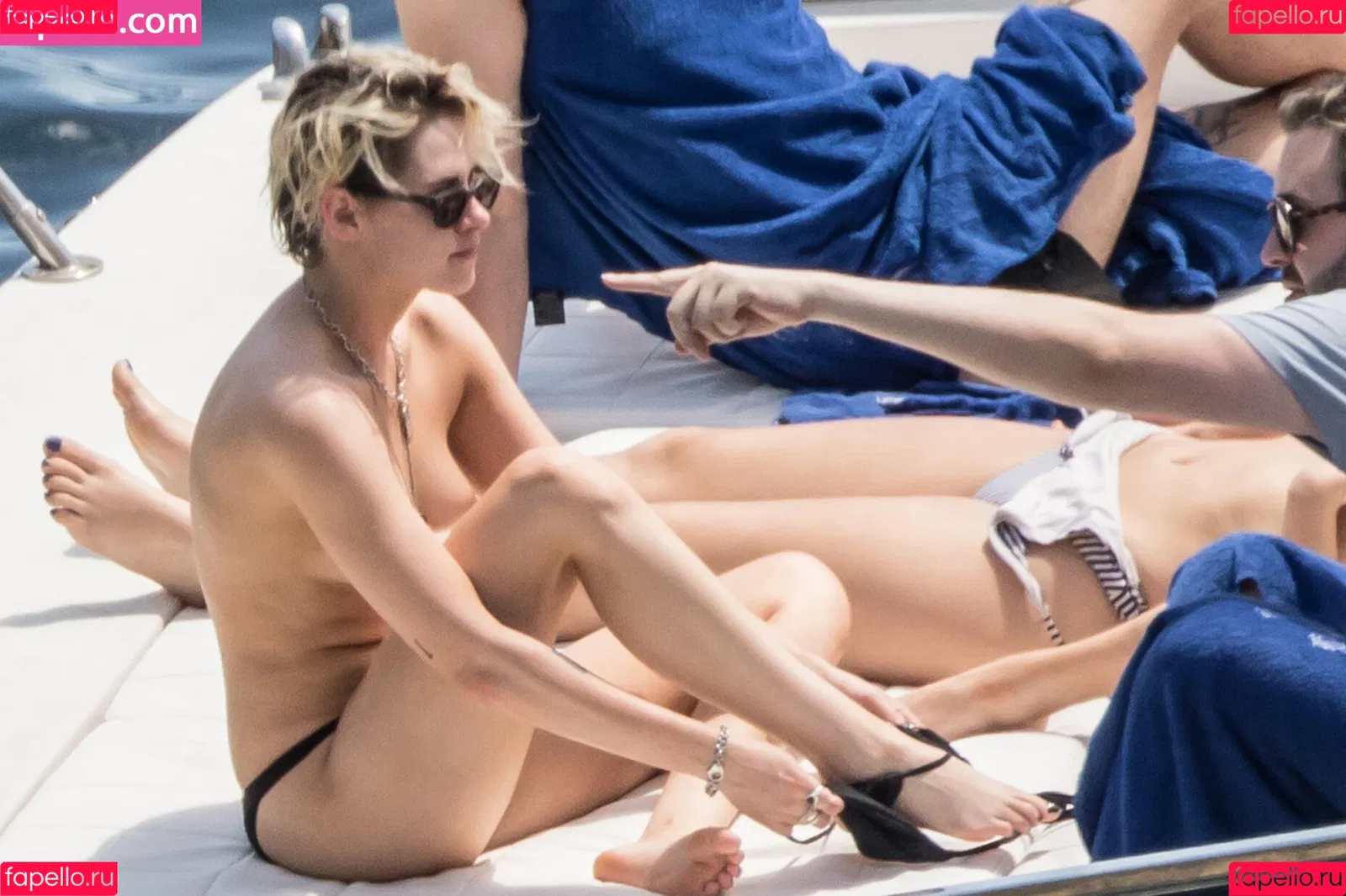 Kristen Stewart Onlyfans Photo Gallery 