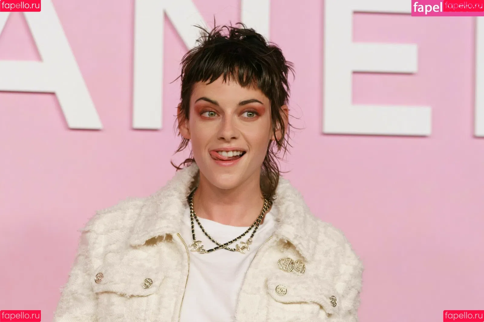 Kristen Stewart Onlyfans Photo Gallery 