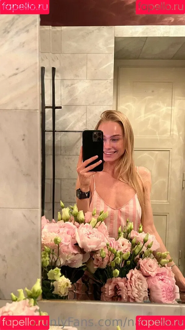 NancyAce Onlyfans Photo Gallery 