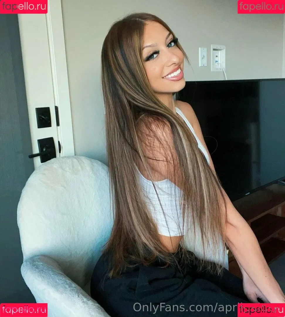 aprilpaigee Onlyfans Photo Gallery 