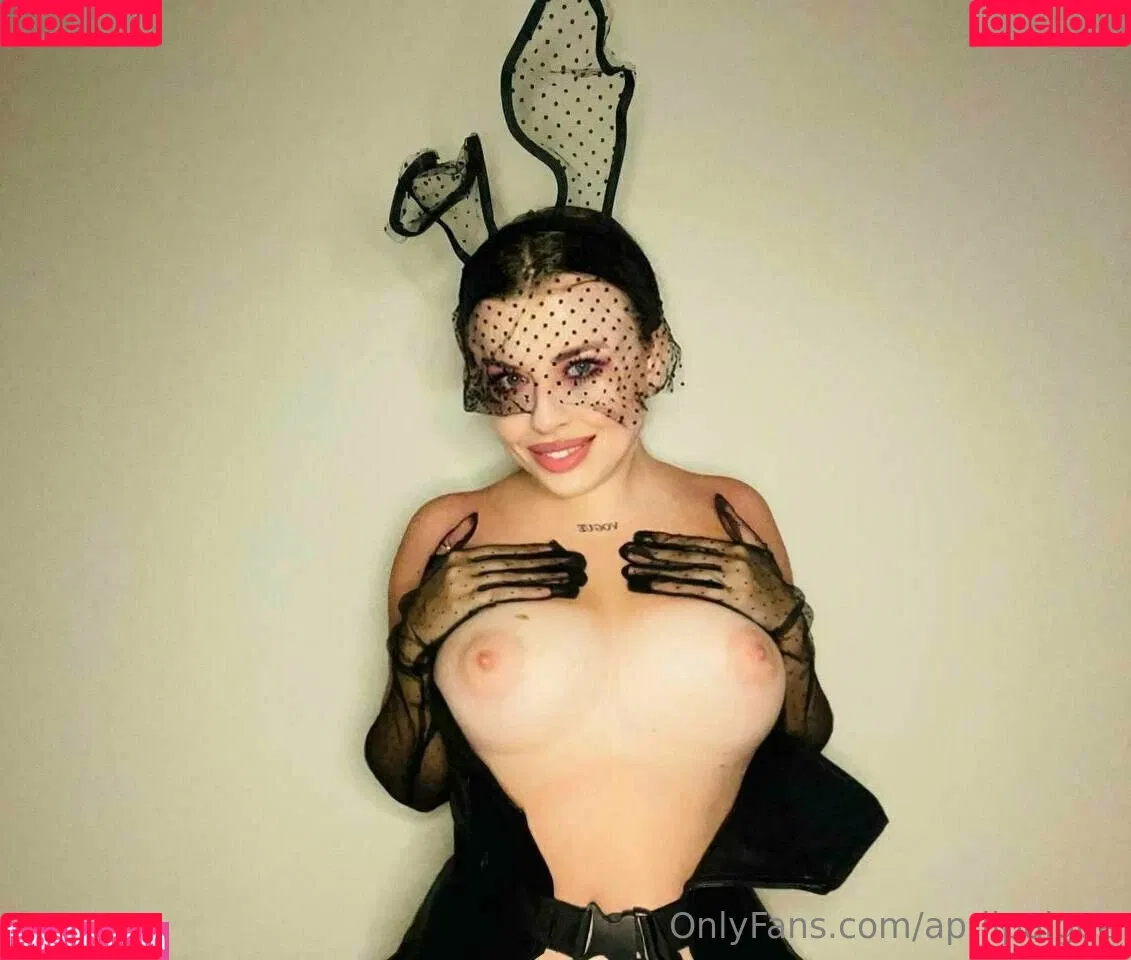 aprilpaigee Onlyfans Photo Gallery 