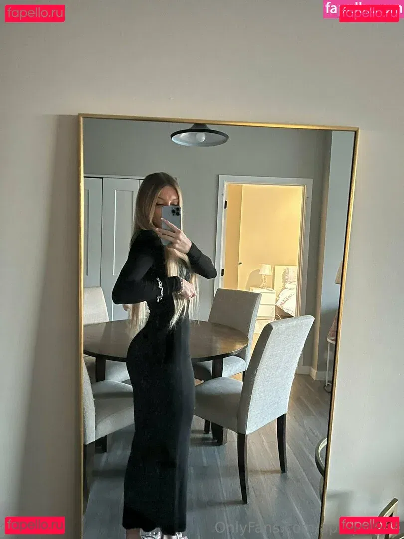 aprilpaigee Onlyfans Photo Gallery 