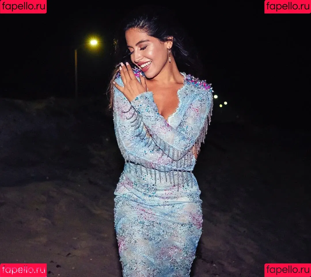 Cinthya Carmona Onlyfans Photo Gallery 