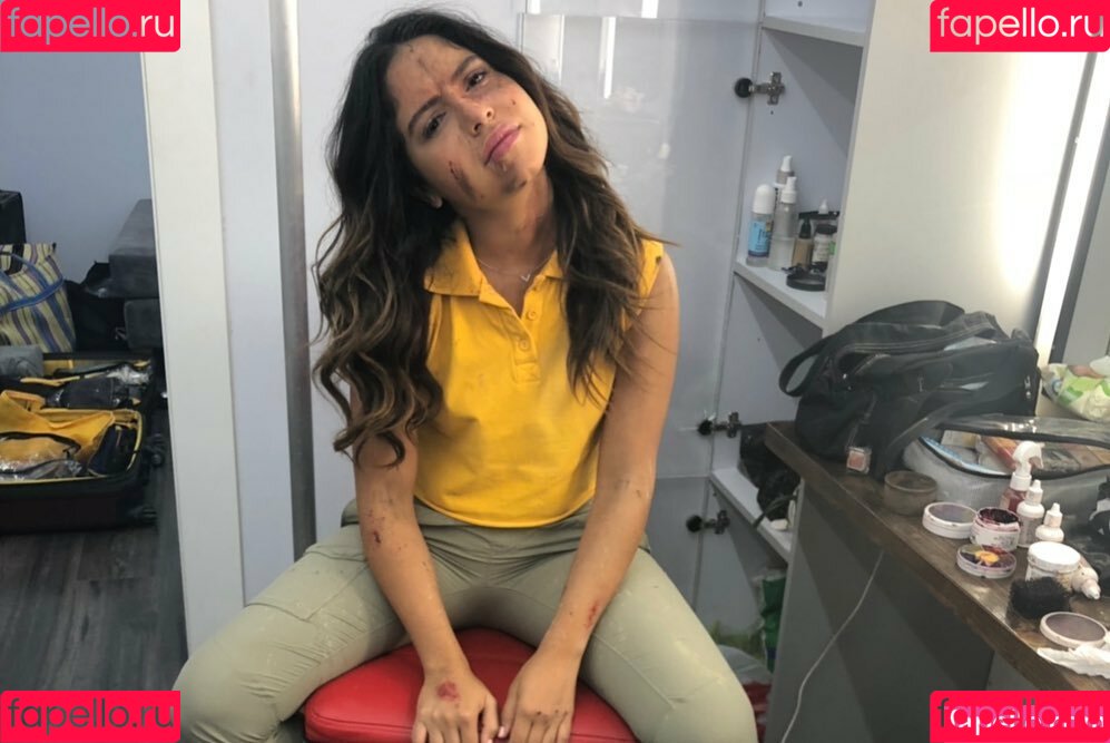 Cinthya Carmona Onlyfans Photo Gallery 