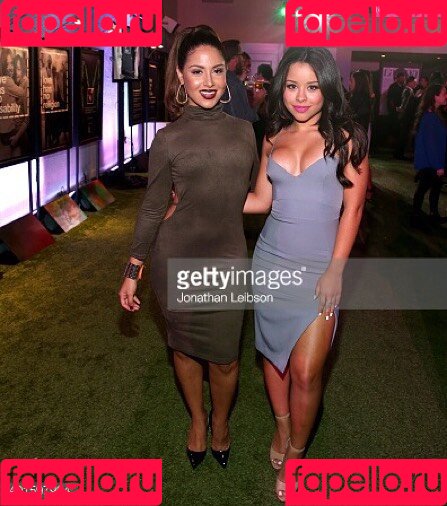 Cinthya Carmona Onlyfans Photo Gallery 