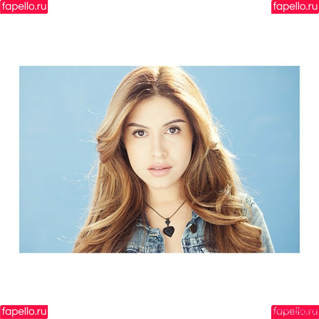 Cinthya Carmona Onlyfans Photo Gallery 