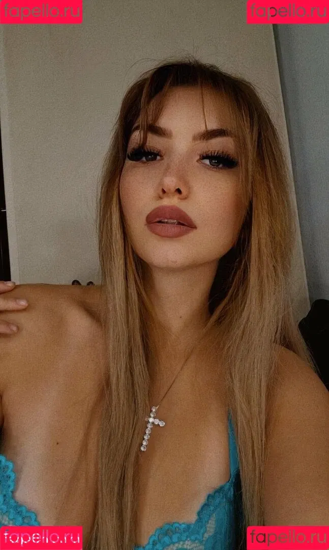 Stassia.petsou Onlyfans Photo Gallery 