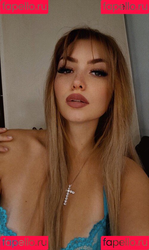 Stassia.petsou Onlyfans Photo Gallery 