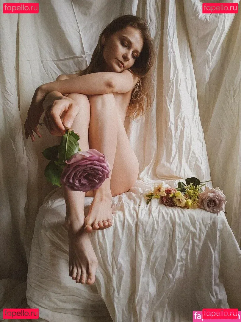 Salacious Succubus Onlyfans Photo Gallery 