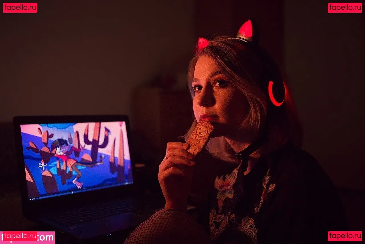 Salacious Succubus Onlyfans Photo Gallery 