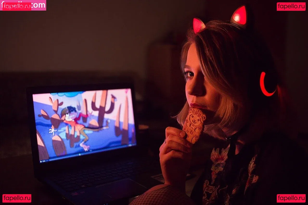 Salacious Succubus Onlyfans Photo Gallery 