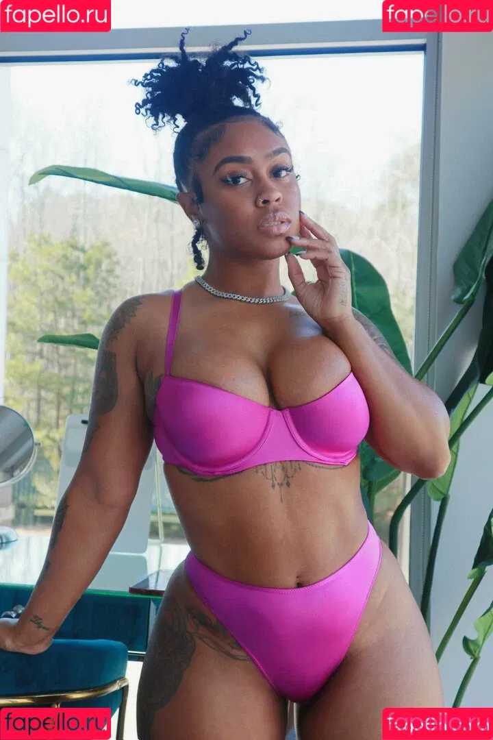 therealbombshell_mint Onlyfans Photo Gallery 