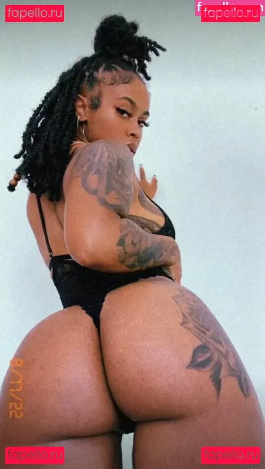 therealbombshell_mint Onlyfans Photo Gallery 