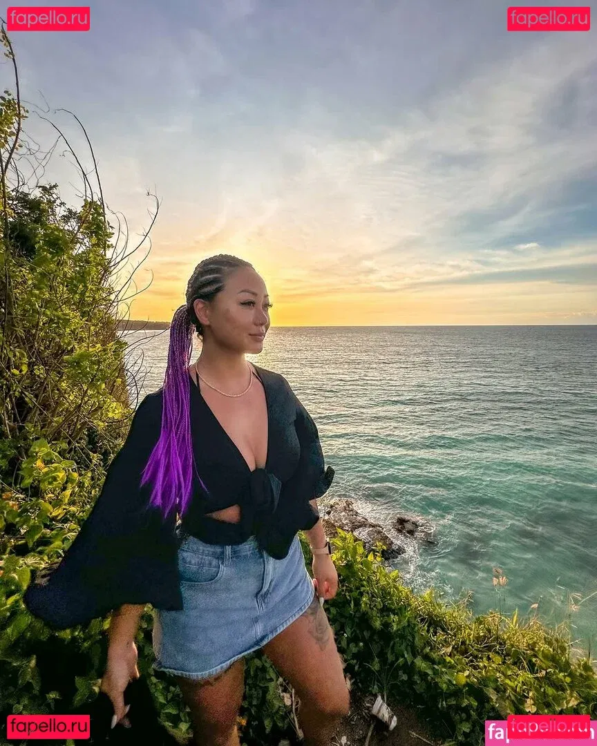 Cynthia Leu Onlyfans Photo Gallery 