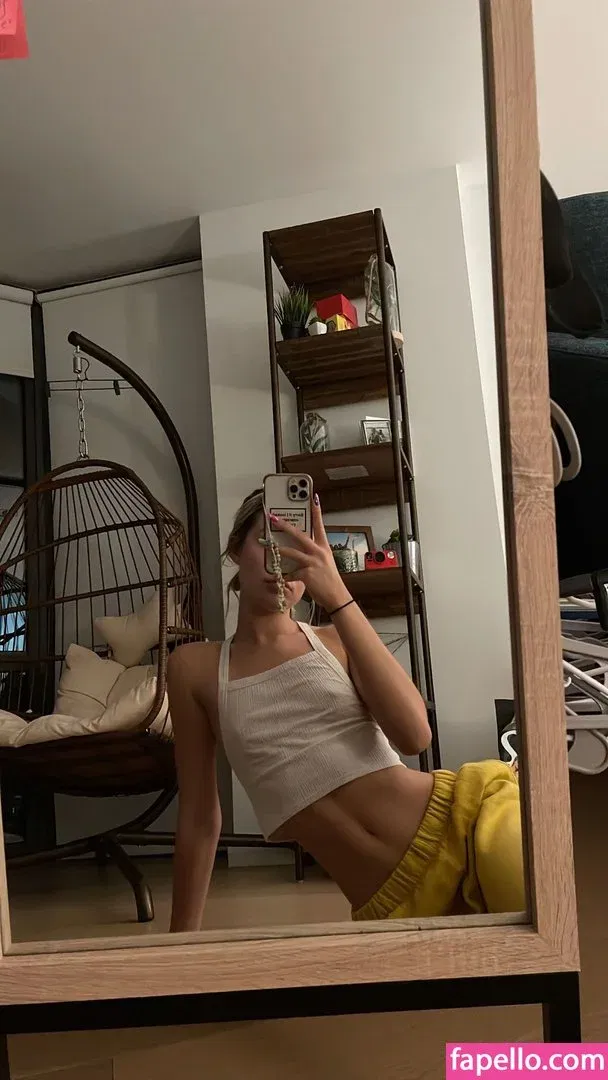 Pymentinha Onlyfans Photo Gallery 