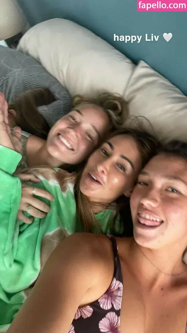 Pymentinha Onlyfans Photo Gallery 