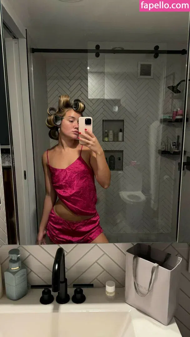 Pymentinha Onlyfans Photo Gallery 