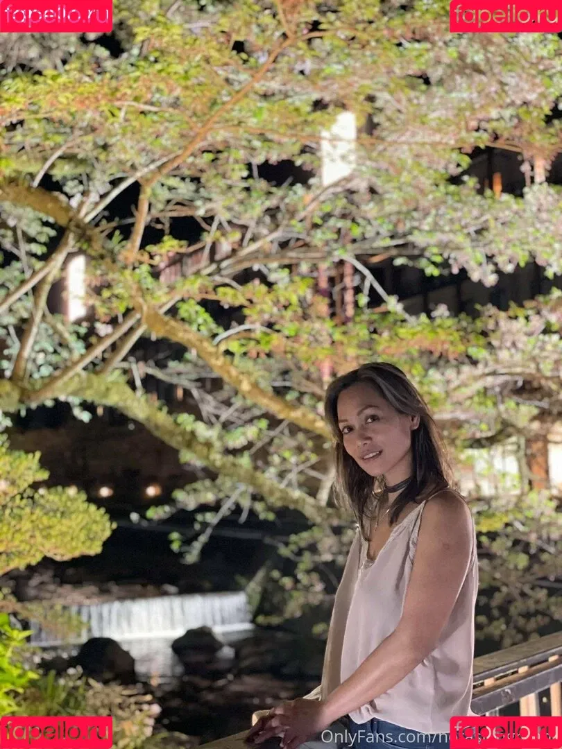 hotasiangranny Onlyfans Photo Gallery 