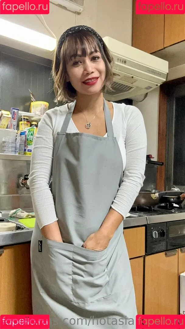 hotasiangranny Onlyfans Photo Gallery 