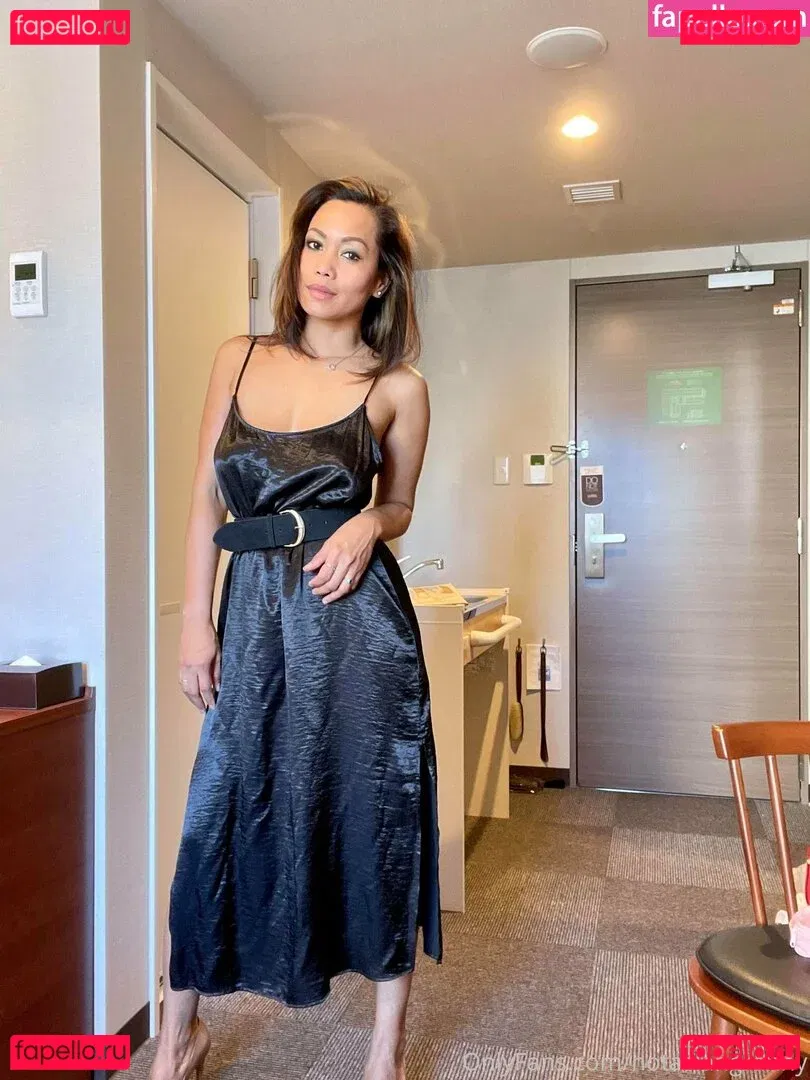 hotasiangranny Onlyfans Photo Gallery 