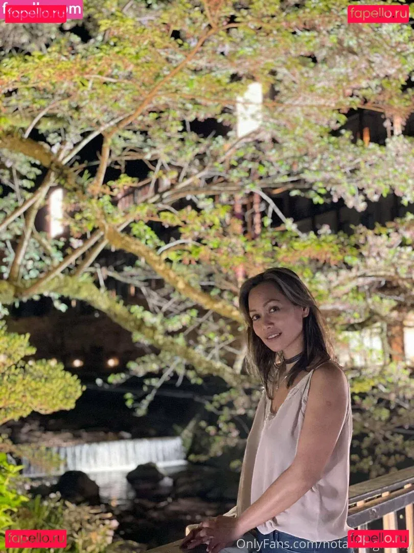 hotasiangranny Onlyfans Photo Gallery 